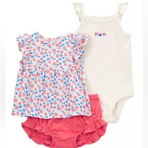 NWT Carter's Cream Floral 3-piece set Bodysuit